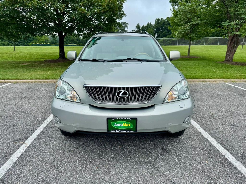 LEXUS