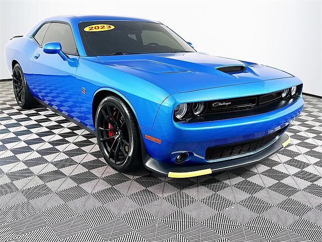 2023 DODGE Challenger