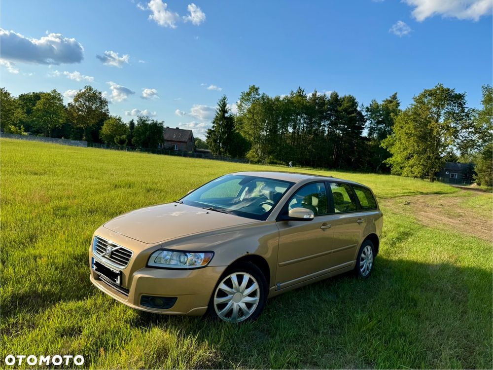 Volvo V50