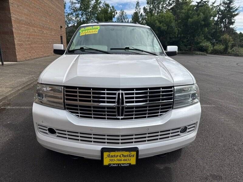 Lincoln Navigator