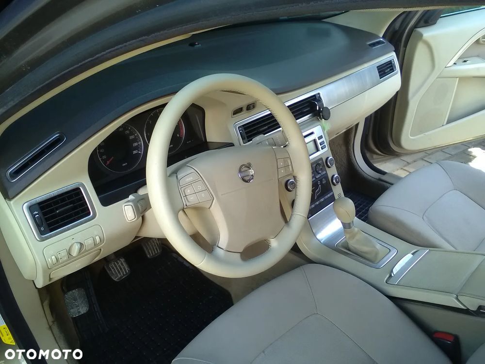 Volvo S80