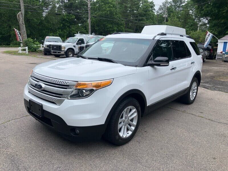 2014 FORD Explorer