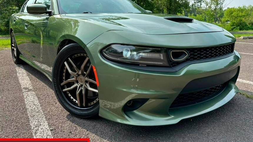 2021 DODGE Charger