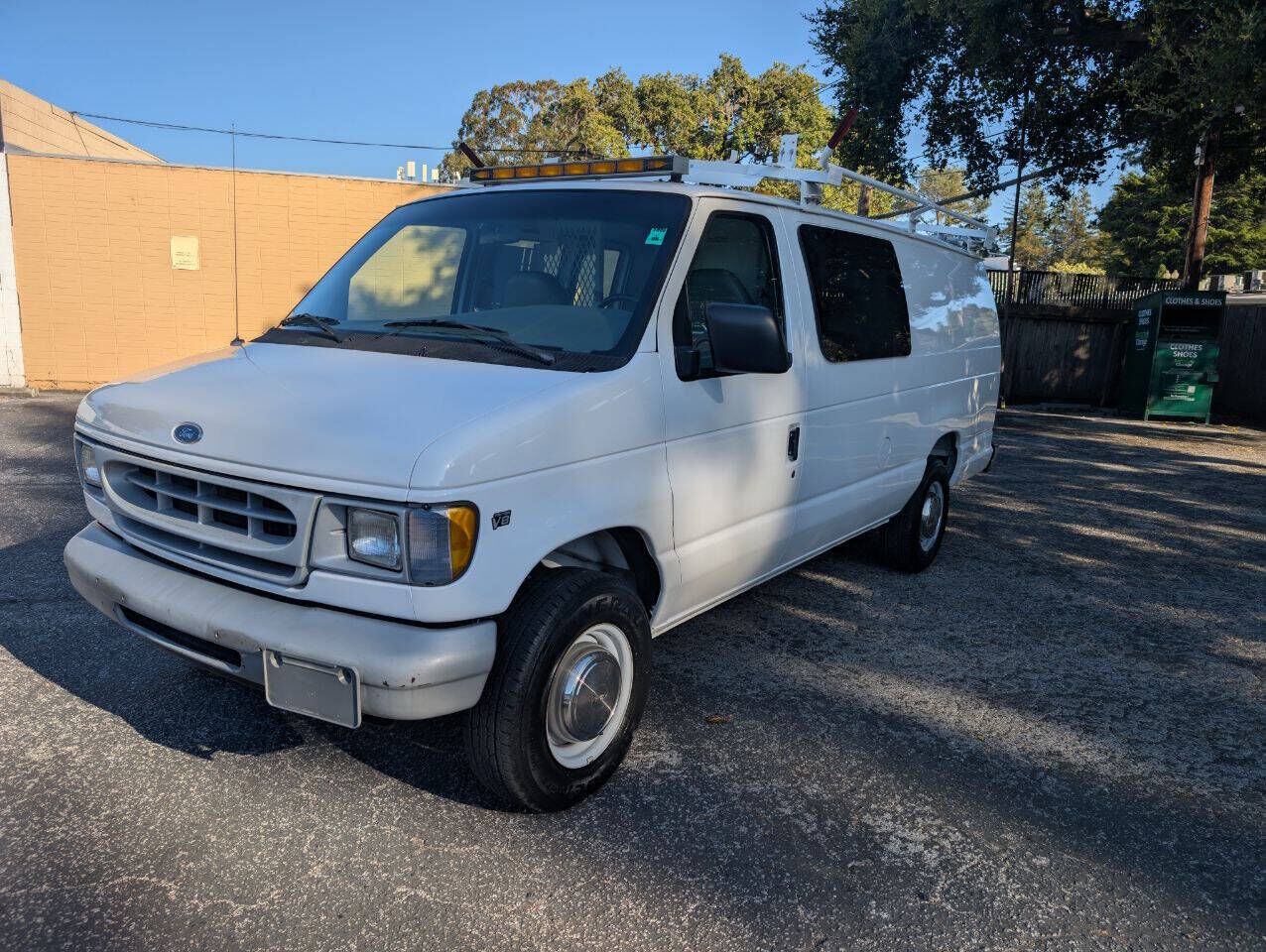 Ford E-250