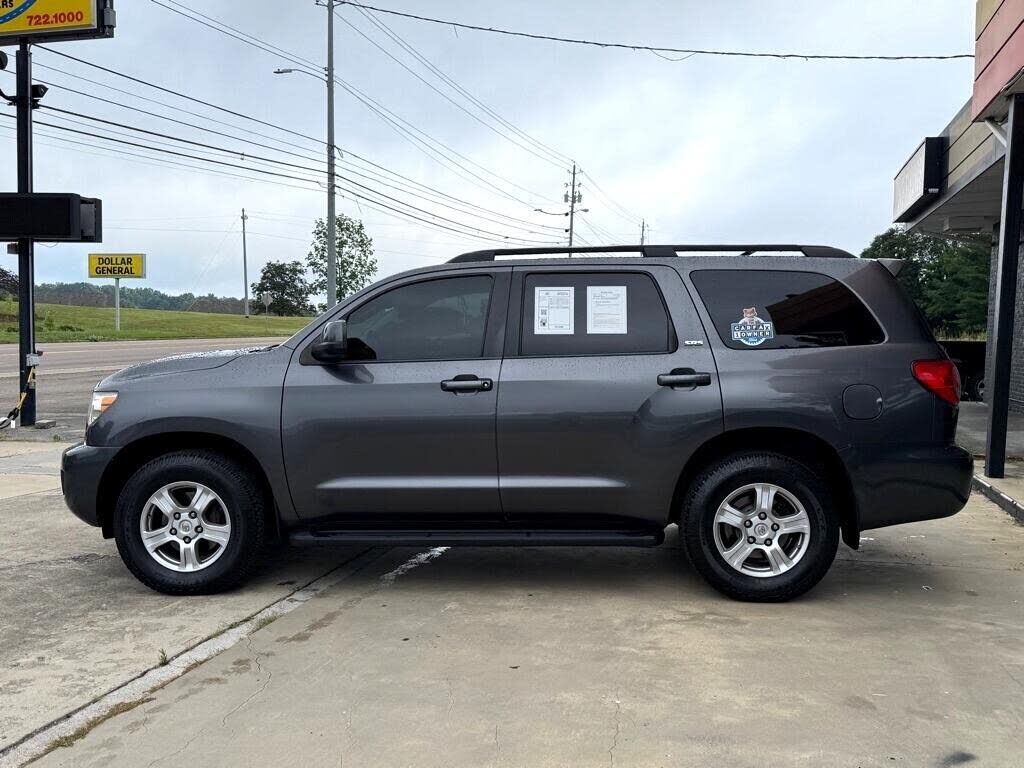 Toyota Sequoia