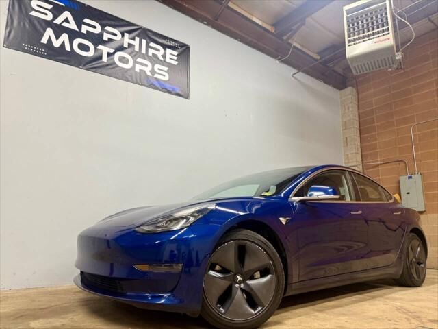 2018 TESLA Model 3
