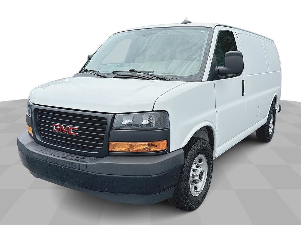 2023 GMC Savana