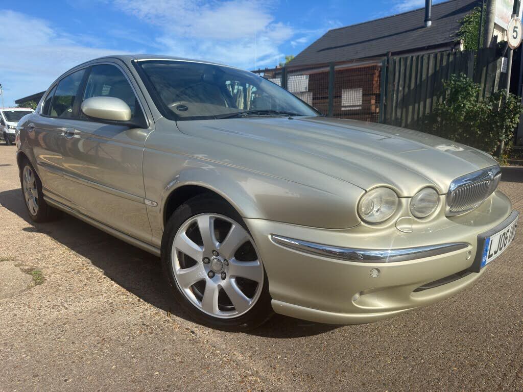 Jaguar X-Type