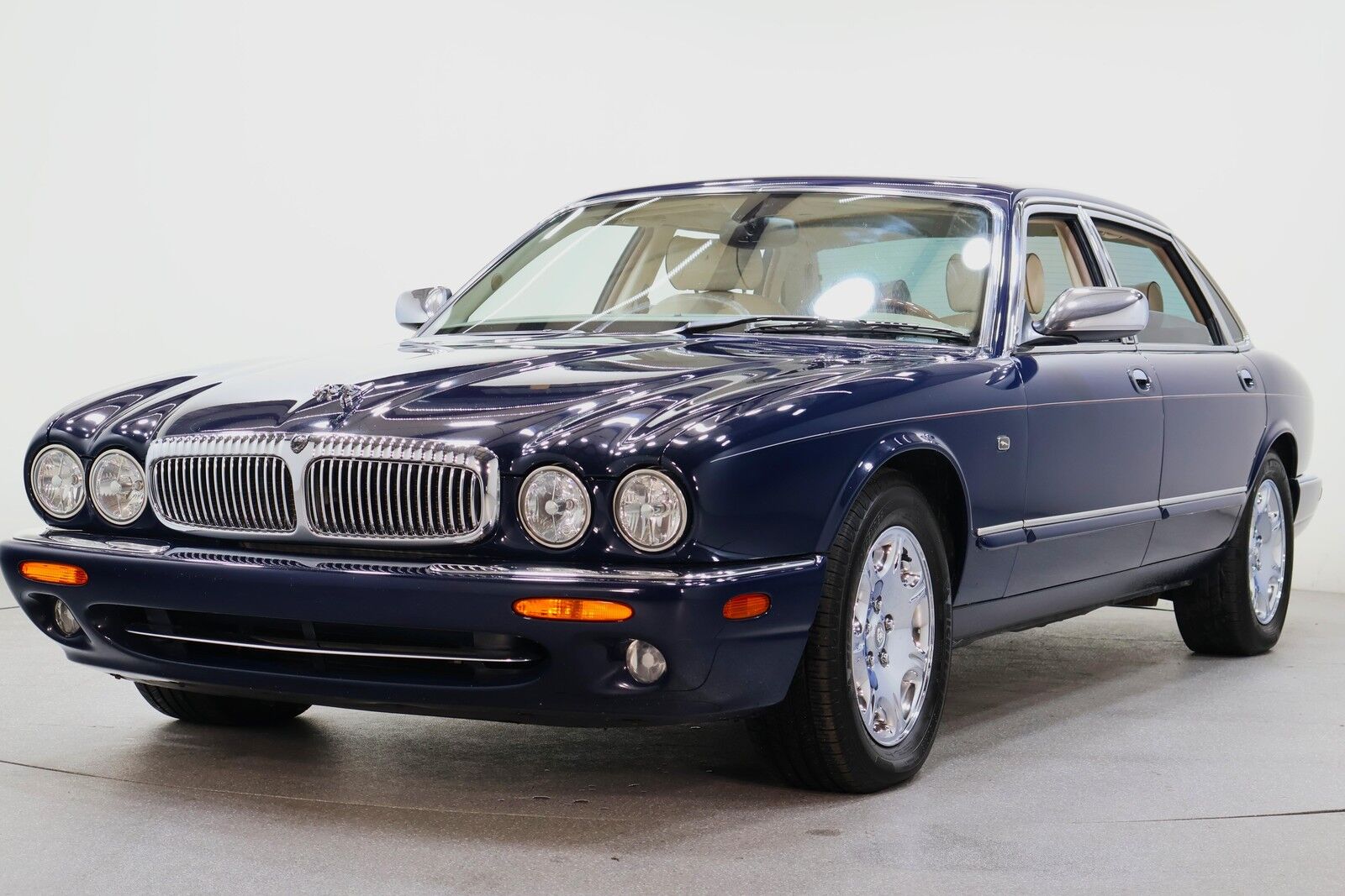 Jaguar Vanden Plas