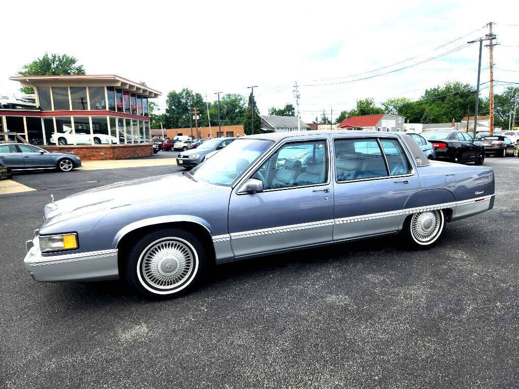 1990 CADILLAC Fleetwood