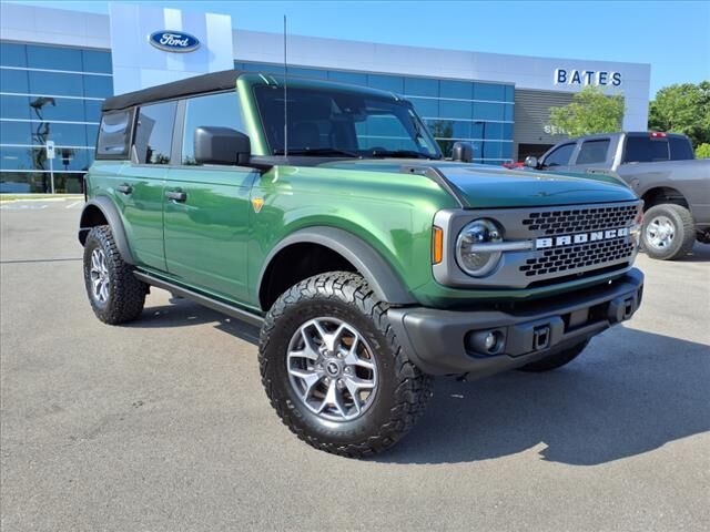 2023 FORD Bronco