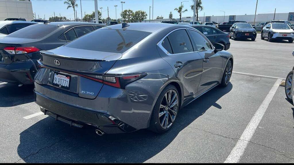 2024 Lexus IS