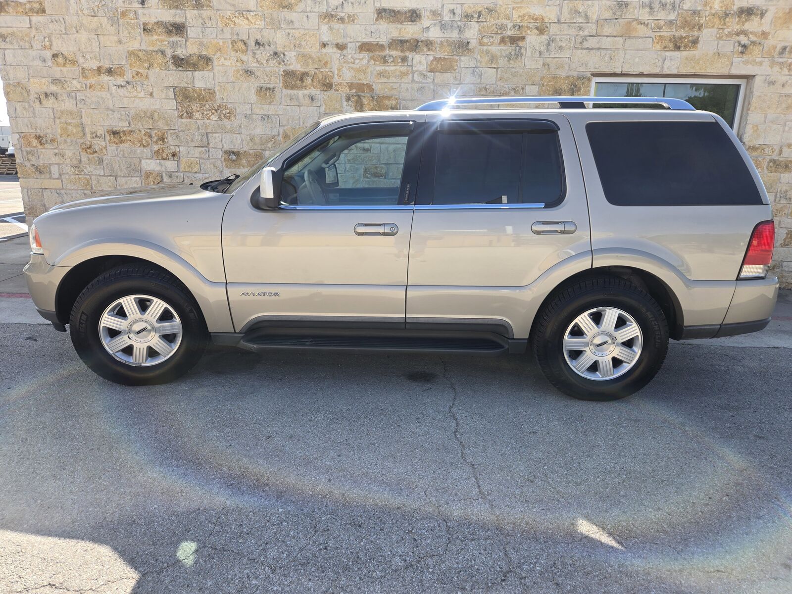 Lincoln Aviator