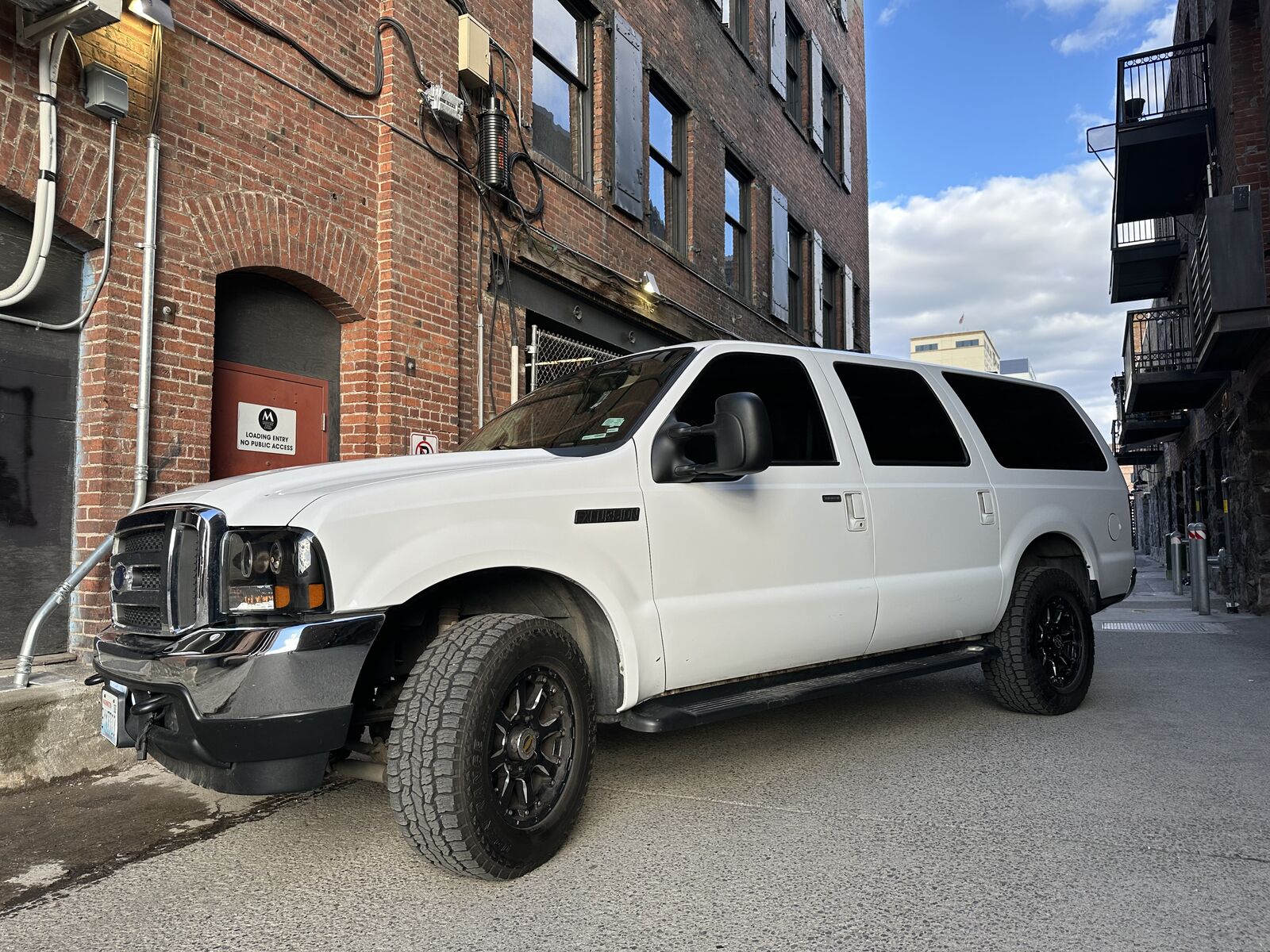 Ford Excursion