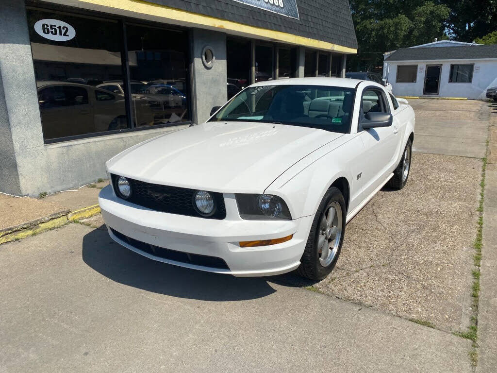 2006 FORD Mustang