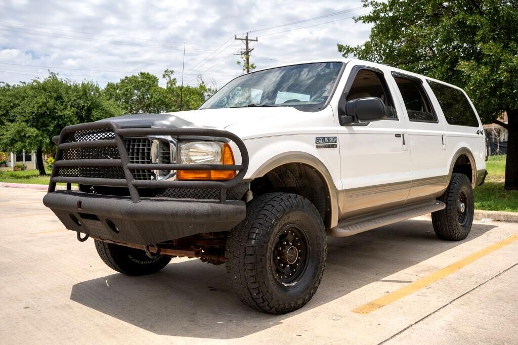 Ford Excursion