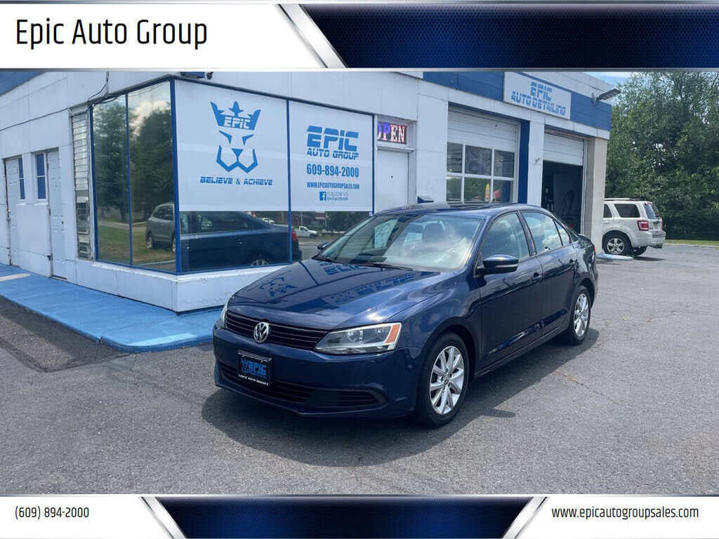 2012 VOLKSWAGEN Jetta