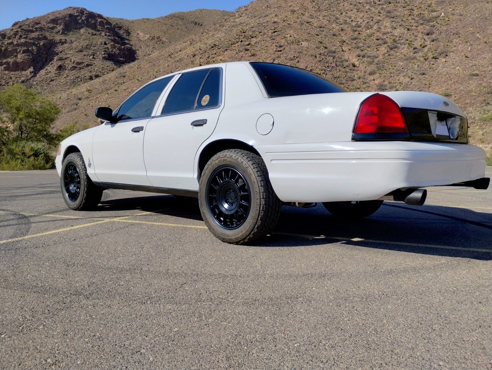 Ford Crown Victoria