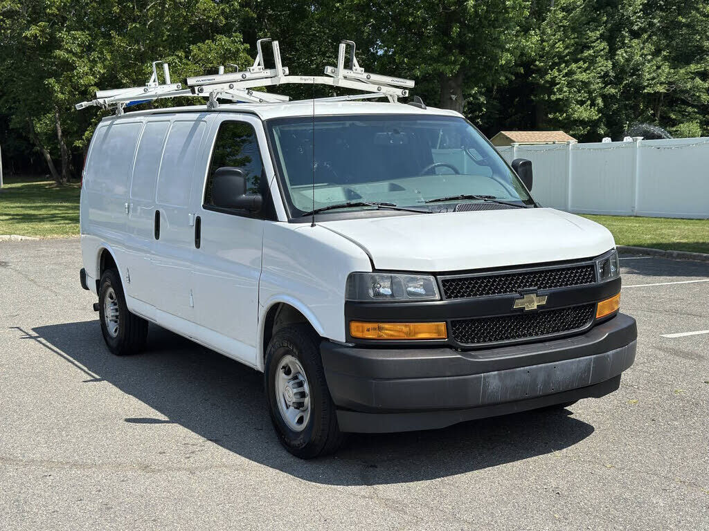 2018 CHEVROLET Express
