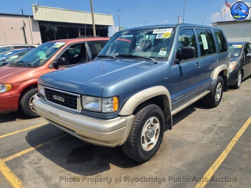 Isuzu Trooper