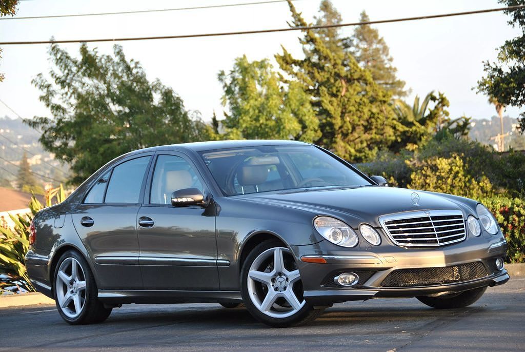2009 MERCEDES-BENZ E-Class