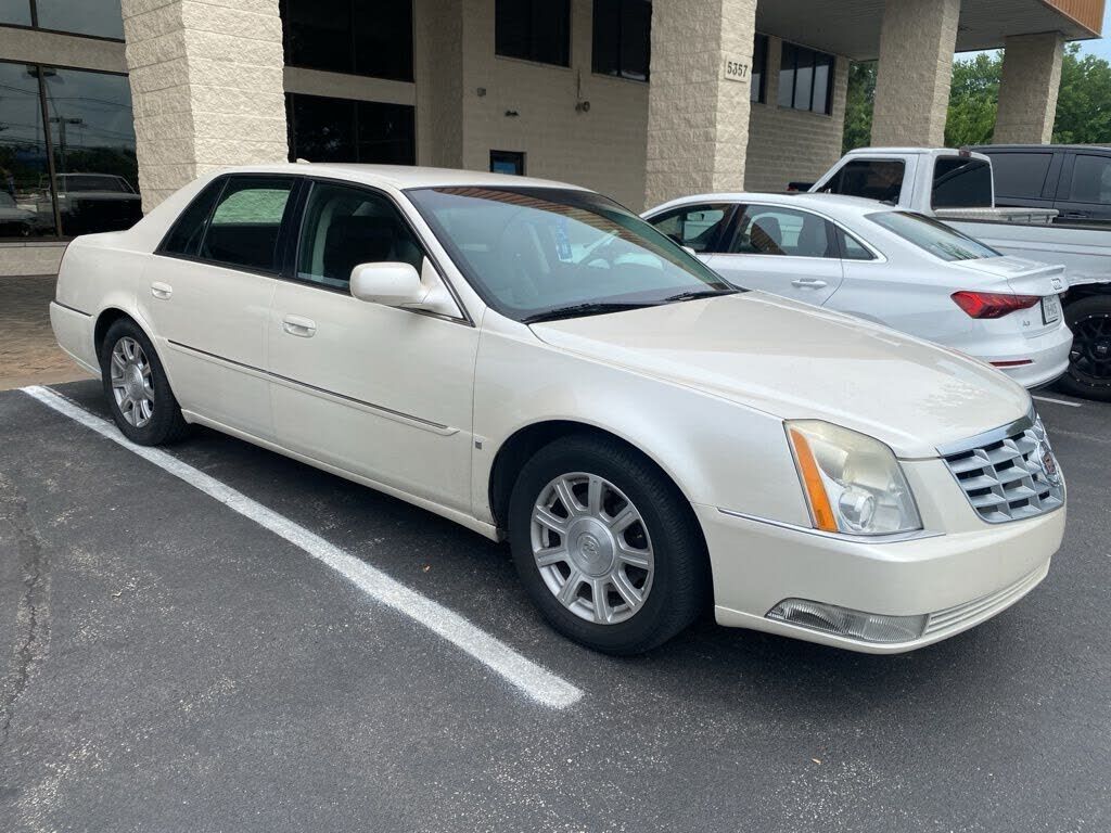 Cadillac DTS