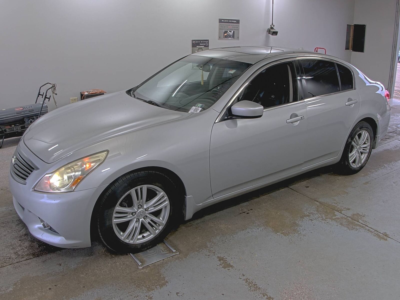 Infiniti G25