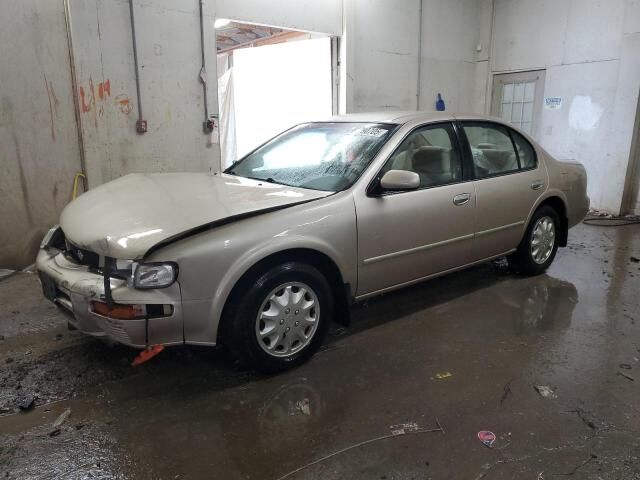 Nissan Maxima