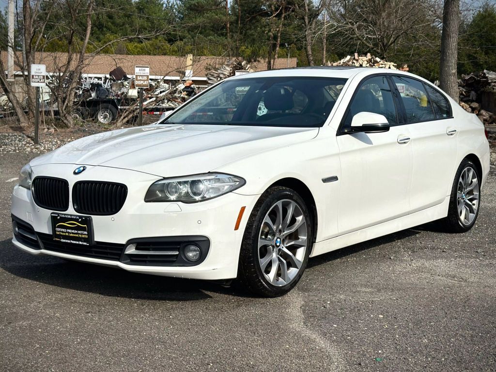 BMW 528i