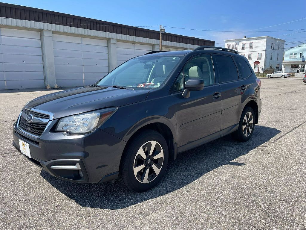 2017 SUBARU Forester