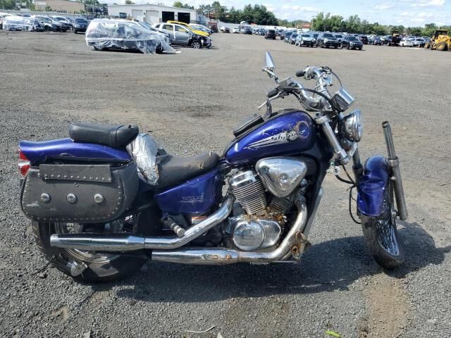 Honda VT600CD (SHADOW VLX DELUXE)