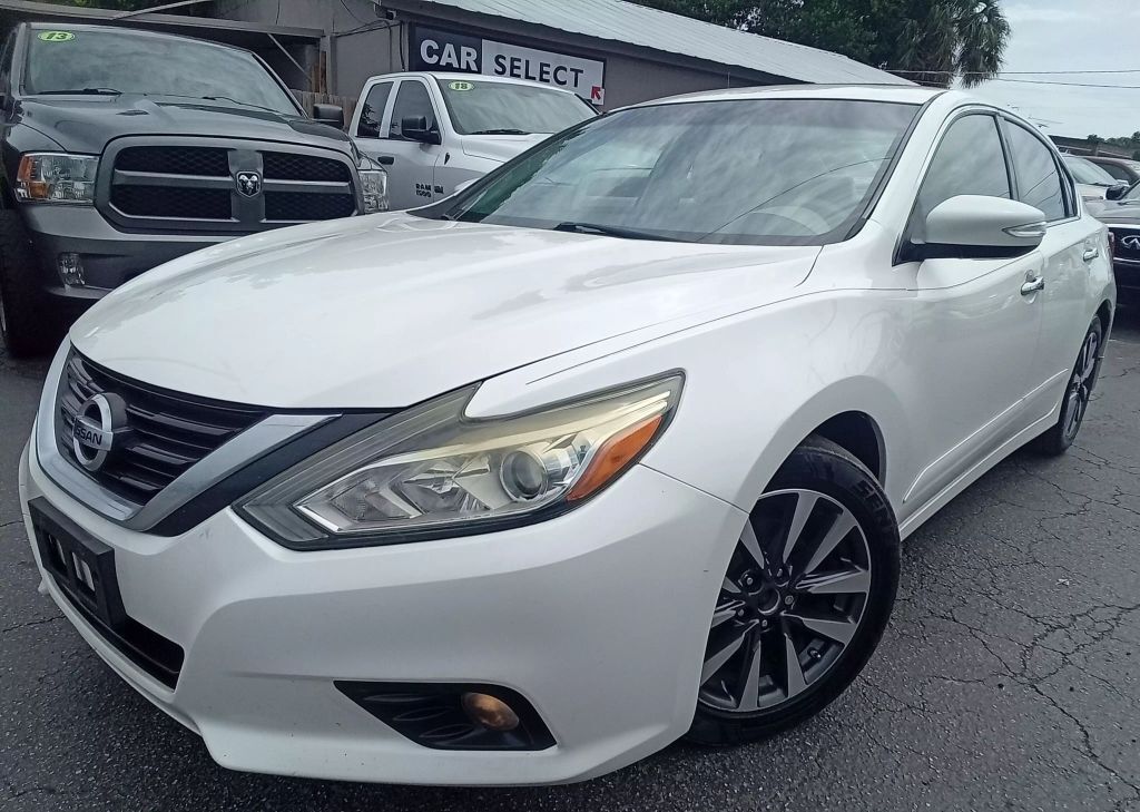 2017 NISSAN Altima