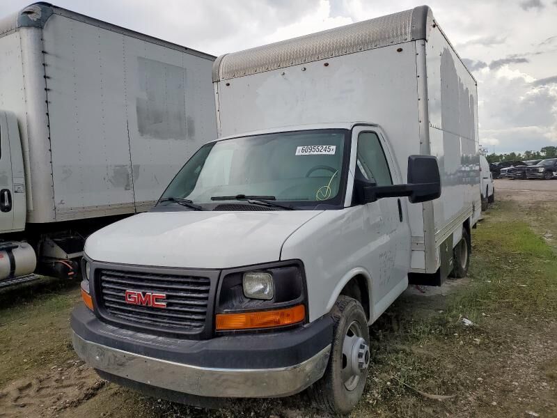 GMC Savana
