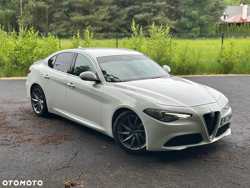 Alfa Romeo Giulia (952)