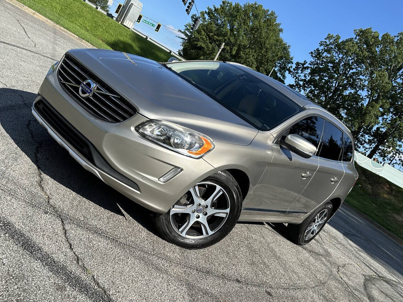 2015 VOLVO XC60