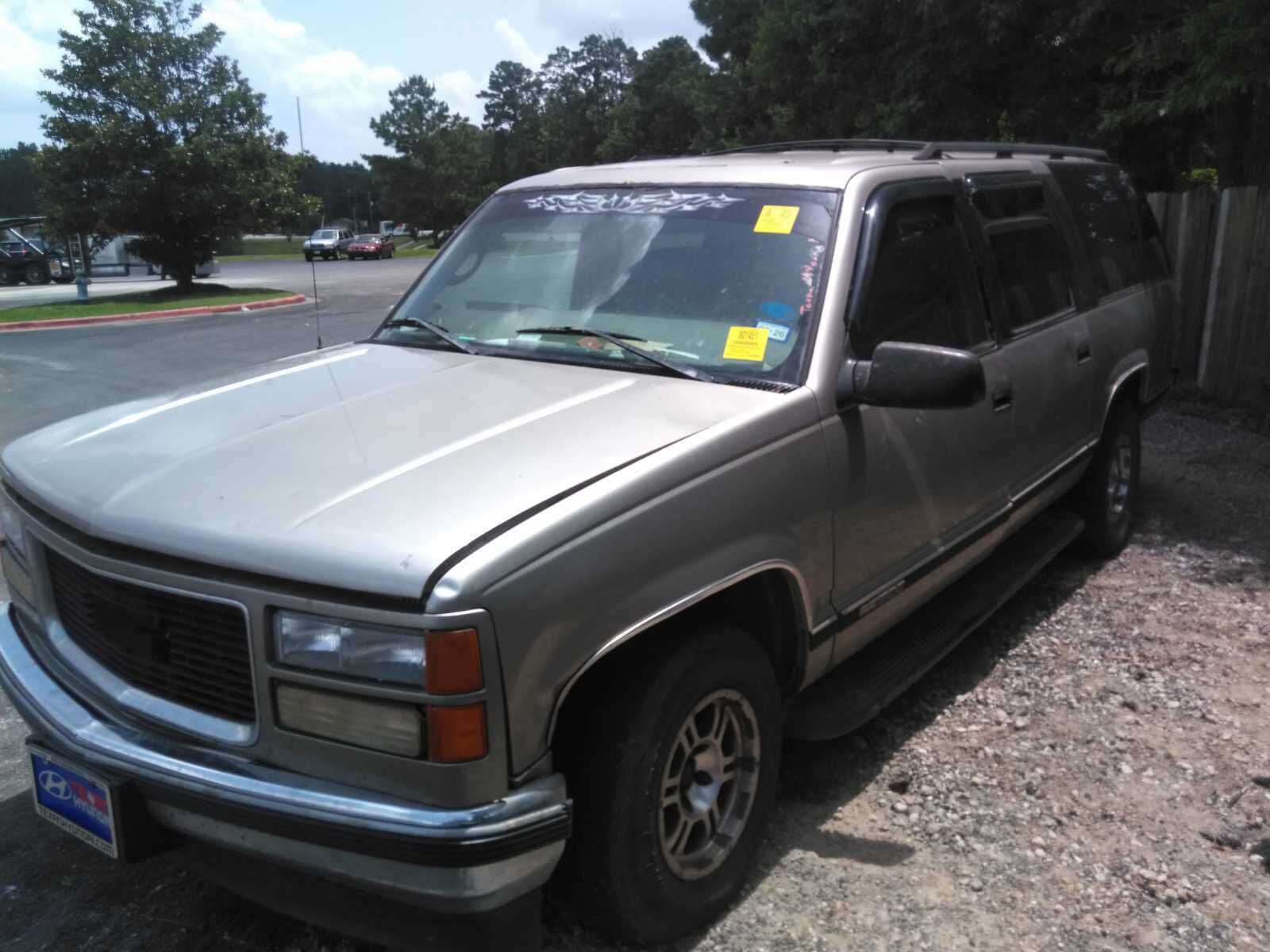 GMC Suburban