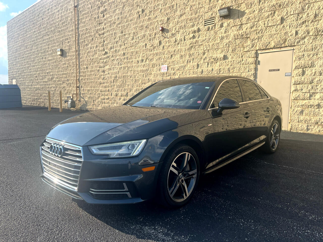 2018 AUDI A4