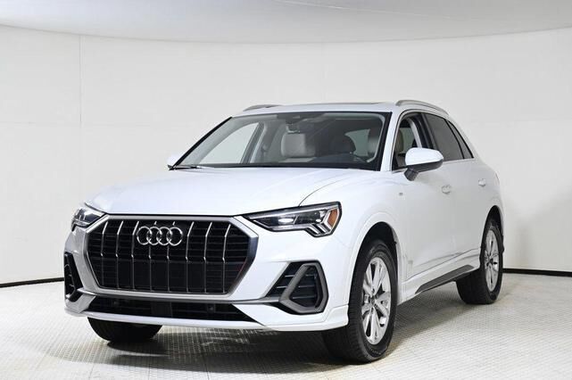 2024 AUDI Q3