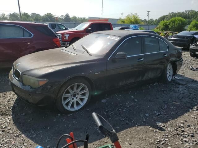 BMW 745i