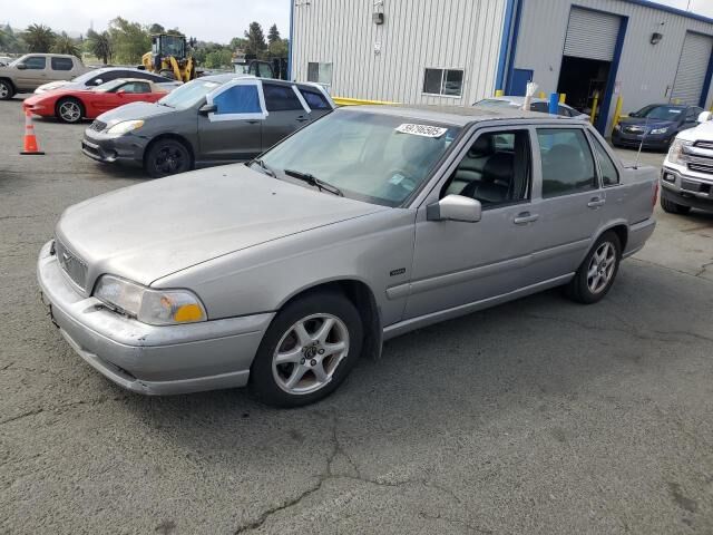 Volvo S70