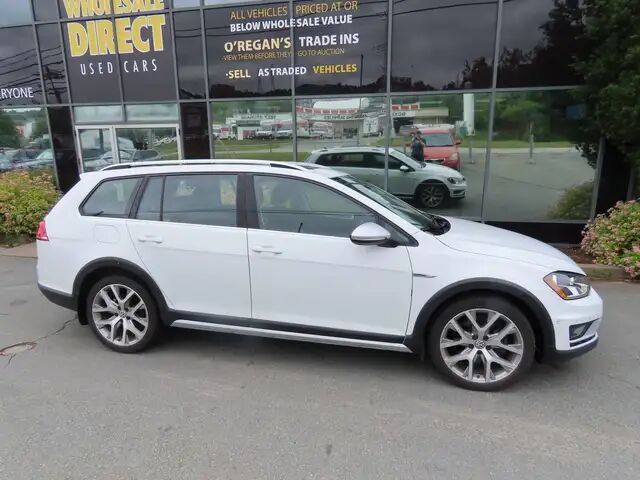 Volkswagen Golf Alltrack