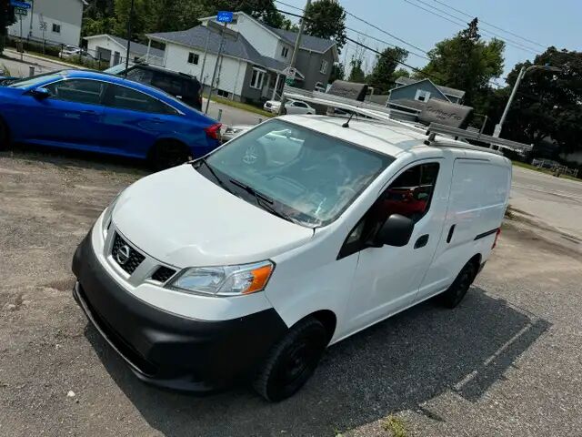 Nissan NV200