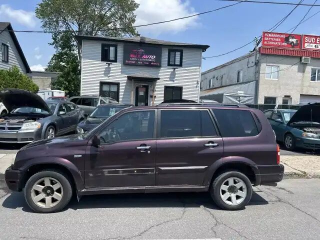 Suzuki XL7