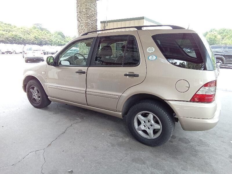 Mercedes-Benz M-Class