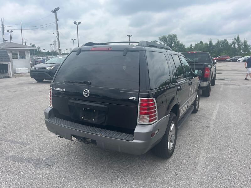 Mercury Mountaineer