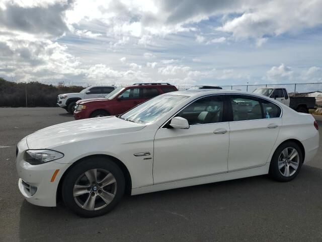 BMW 528xi