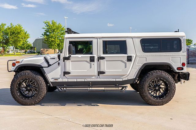 HUMMER H1