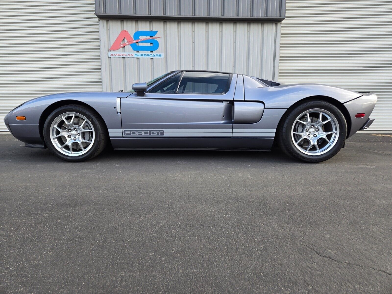 Ford GT