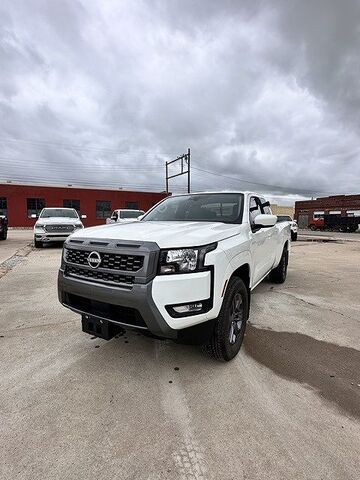 2025 NISSAN Frontier