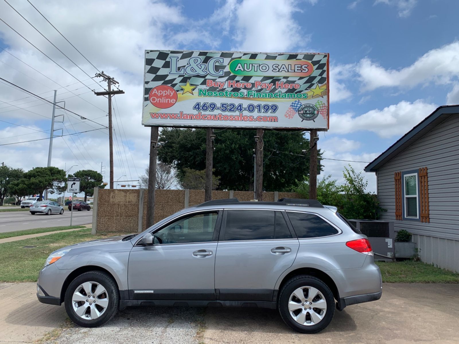 2010 SUBARU Outback